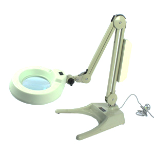 Illuminated Magnifier L104SD